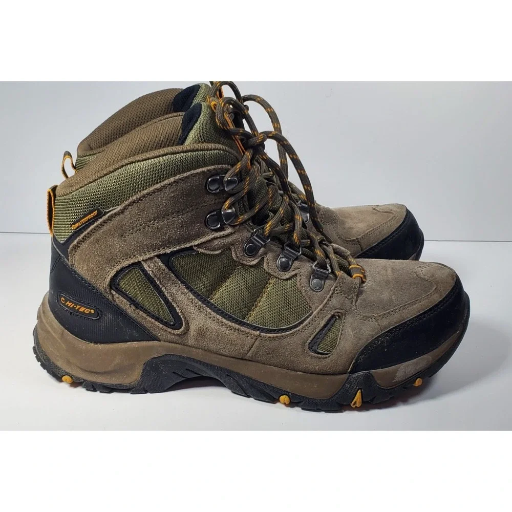 HI-TEC Hiking Boots Men's Size 10 M Lace Up Suede and Mesh
